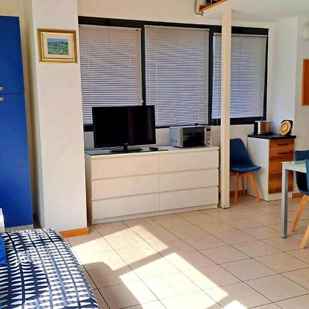 Gemme Fiorentine Apartments In Front Of The Train Station 5 Minutes From The Centre Free Parking Florenţa Exterior foto